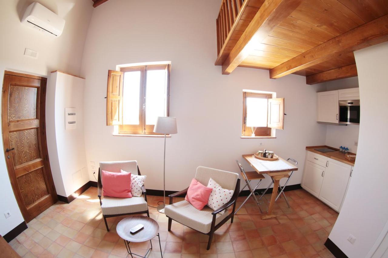 Вилла La Casa Del Mandarino Di Borgo Carbone Локри Экстерьер фото